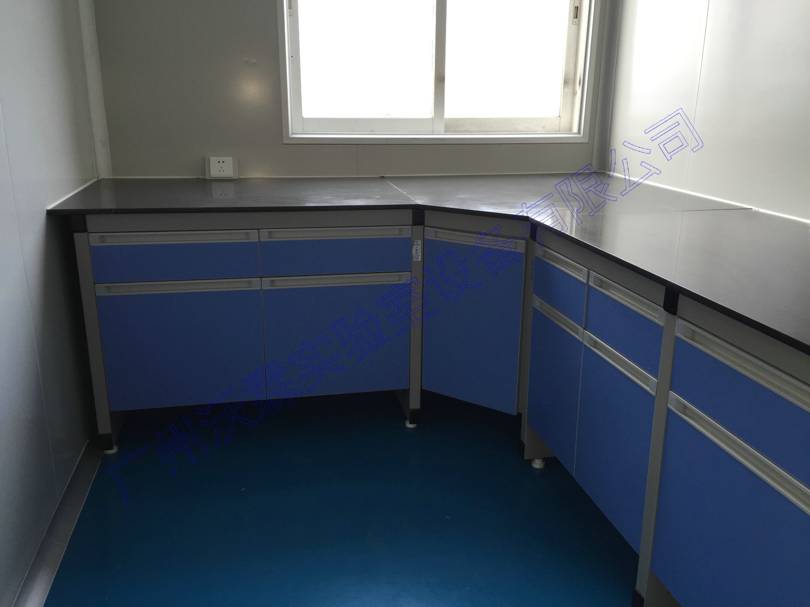 水泥檢測實(shí)驗(yàn)室設(shè)計(jì)裝修